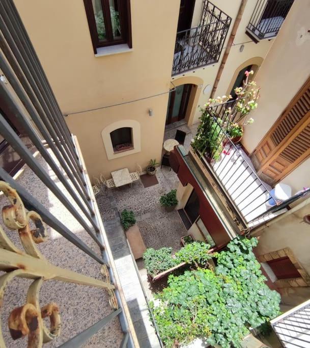 Casa Vacanze U Curtigghiu 체팔루 외부 사진