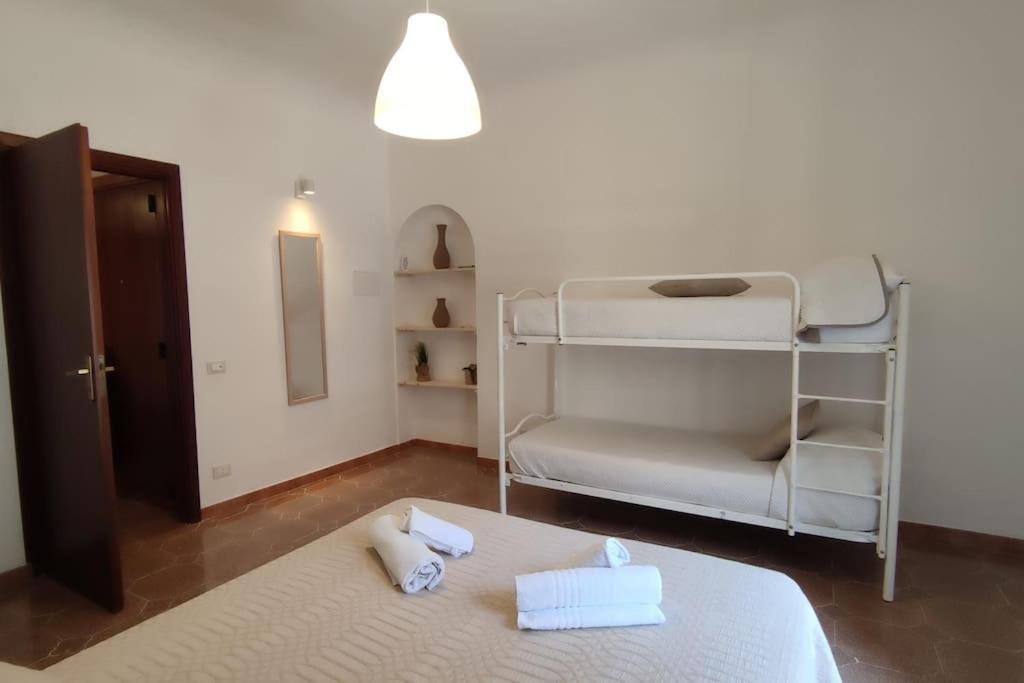 Casa Vacanze U Curtigghiu 체팔루 외부 사진